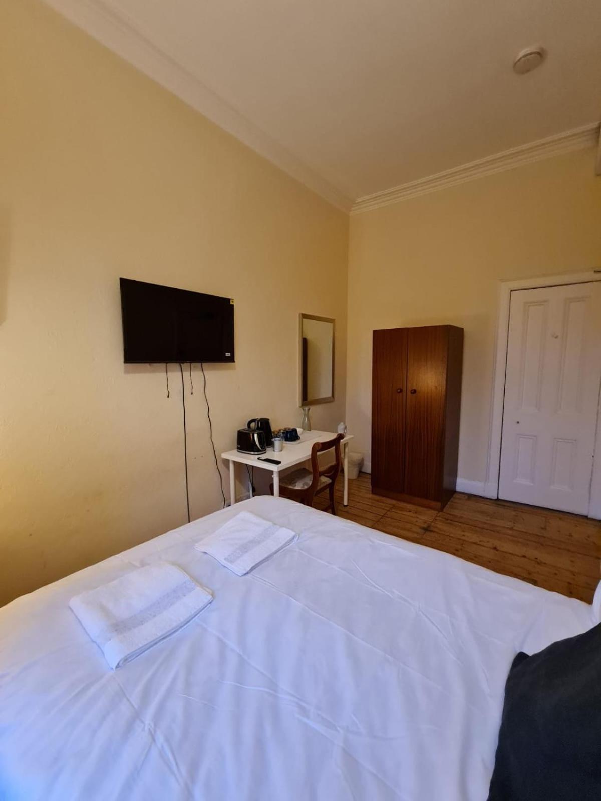 Haymarket Station Rooms Edinburgh Bagian luar foto