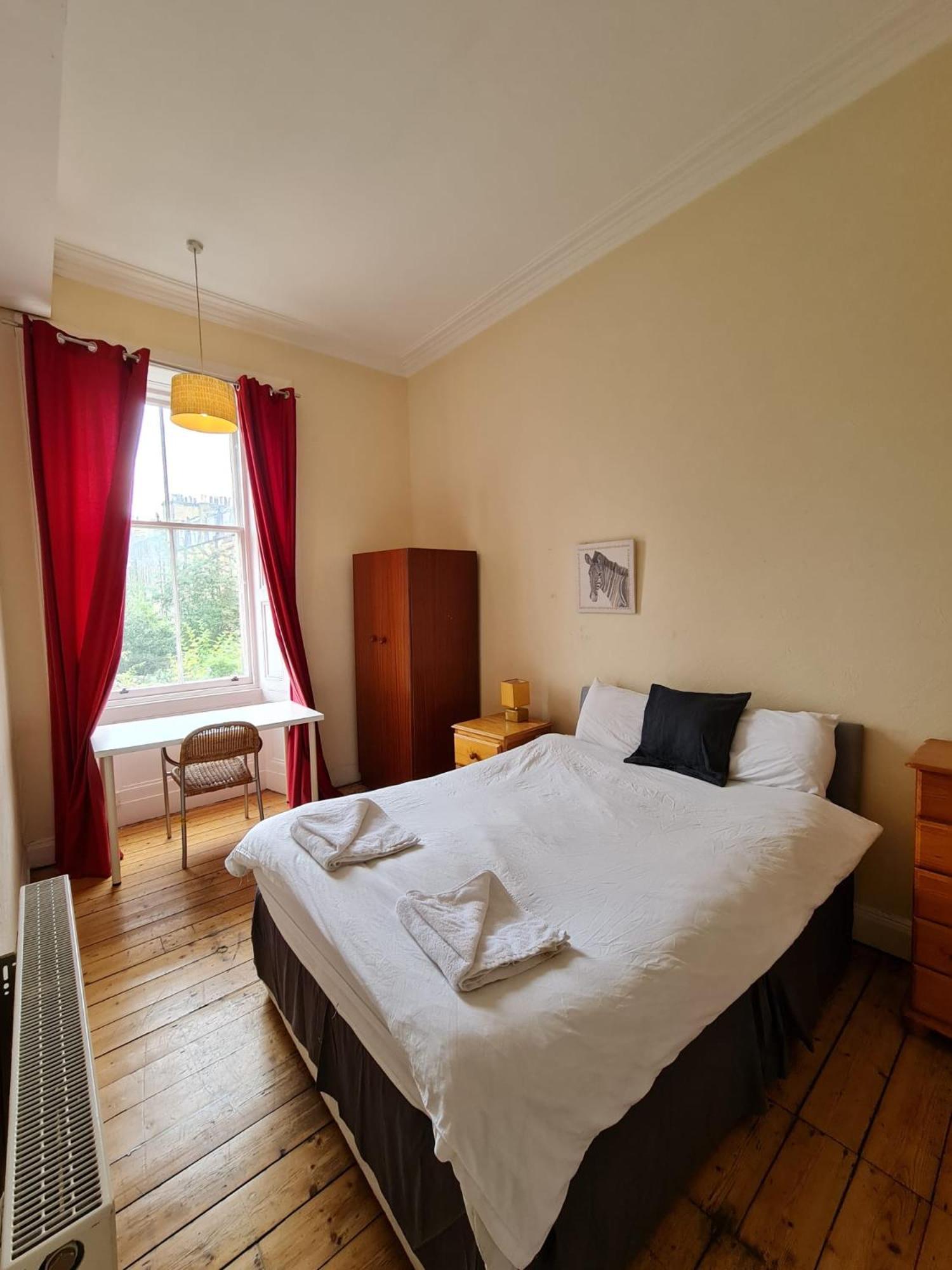 Haymarket Station Rooms Edinburgh Bagian luar foto